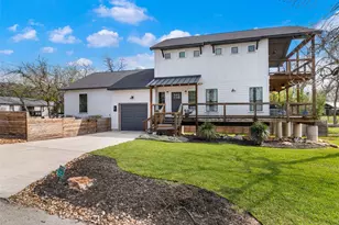 502 E Basel St, New Braunfels, TX 78130 - Photo 6