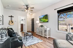 502 E Basel St, New Braunfels, TX 78130 - Photo 30