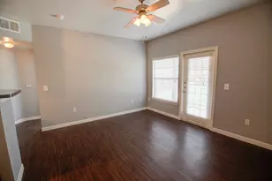 2320 Gracy Farms Ln, Austin, TX 78758 - Photo 2