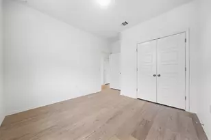 9107 Garnet Dr, Austin, TX 78729 - Photo 4