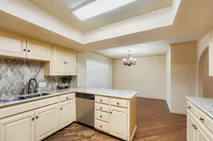 8104 East Ct, Austin, TX 78759 - Photo 18