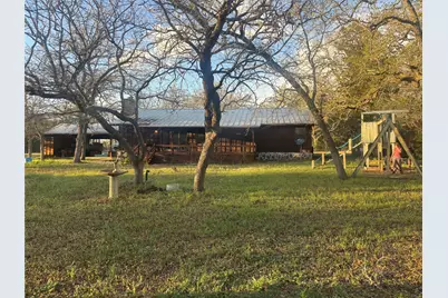 159 Diamond G Lane, Smithville, TX 78957 - Photo 8