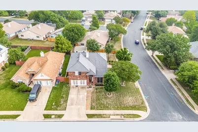 12319 Copperfield Drive, Austin, TX 78753 - Photo 8