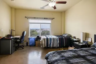 910 W 25th St, Austin, TX 78705 - Photo 10