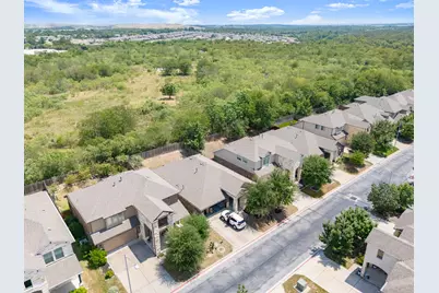11005 Bruneau Trail, Austin, TX 78754 - Photo 8