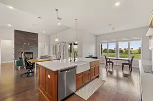 804 Umbrella Sky, Liberty Hill, TX 78642 - Photo 12