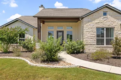 804 Umbrella Sky, Liberty Hill, TX 78642 - Photo 2