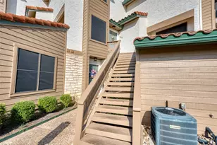 509 Short Circuit, Horseshoe Bay, TX 78657 - Photo 4