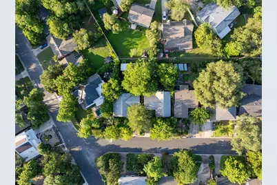 204 La Vista Street, Austin, TX 78704 - Photo 28