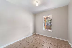 204 La Vista St, Austin, TX 78704 - Photo 16