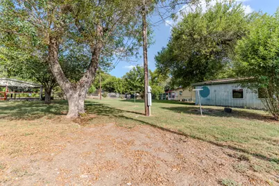 204 Regina Drive, Buda, TX 78610 - Photo 32