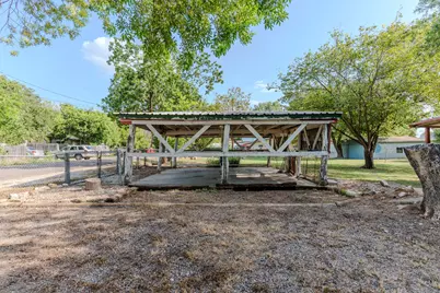 204 Regina Drive, Buda, TX 78610 - Photo 18