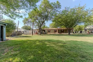 204 Regina Dr, Buda, TX 78610 - Photo 34
