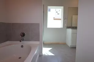 4525 Bridal Veil Dr, Austin, TX 78747 - Photo 12