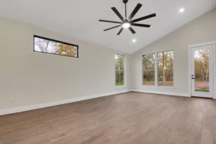 336 Nene Ln, Bastrop, TX 78602 - Photo 10