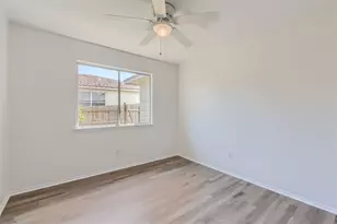 131 Hilldale Ct, Kyle, TX 78640 - Photo 16