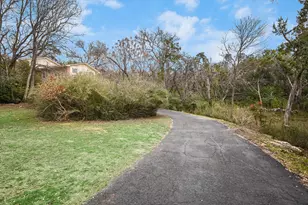 10709 Yucca Dr, Austin, TX 78759 - Photo 8