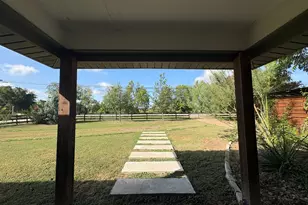 9032 Nuckols Crossing Rd, Austin, TX 78744 - Photo 2