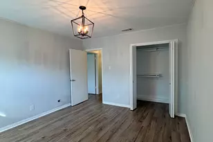 9032 Nuckols Crossing Rd, Austin, TX 78744 - Photo 10