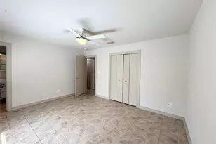 2001 E 10th St, Austin, TX 78702 - Photo 22