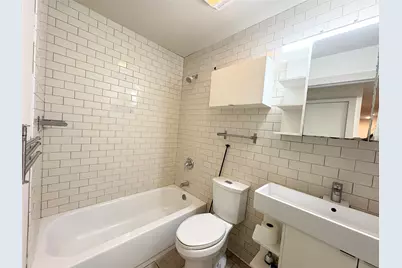 2001 E 10th Street, Austin, TX 78702 - Photo 18