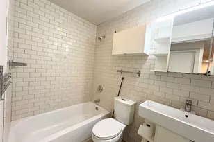 2001 E 10th St, Austin, TX 78702 - Photo 18