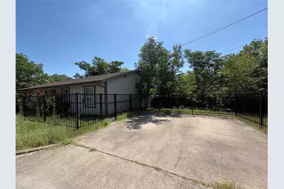 2001 E 10th Street, Austin, TX 78702 - Photo 28