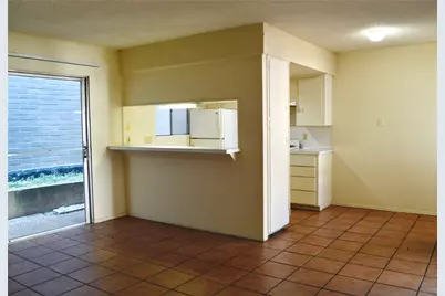 2610 Salado Street #110, Austin, TX 78705 - Photo 4