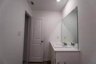 2320 Blizzard Dr, Lockhart, TX 78644 - Photo 10