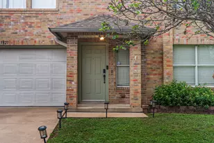 7327 Pusch Ridge Loop, Austin, TX 78749 - Photo 2