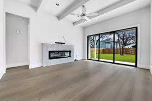 1815 W 38th St, Austin, TX 78731 - Photo 4