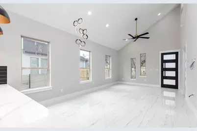 1382 Green Meadow Lane, Spring Branch, TX 78070 - Photo 4