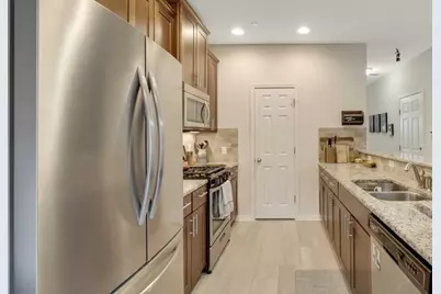 1701 S Bell Boulevard #302, Cedar Park, TX 78613 - Photo 4