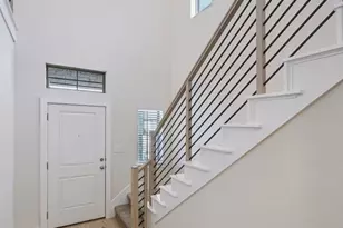 107 Melrose St, Hutto, TX 78634 - Photo 4