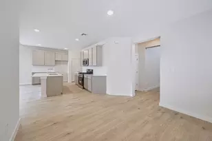 107 Melrose St, Hutto, TX 78634 - Photo 10