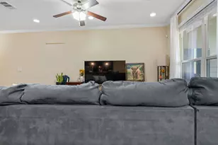 13400 Briarwick Dr, Austin, TX 78729 - Photo 10