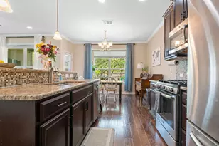 13400 Briarwick Dr, Austin, TX 78729 - Photo 12