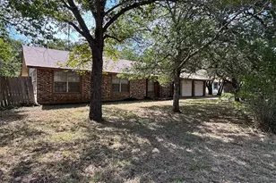 1901 Lone Oak Dr, Leander, TX 78641 - Photo 2