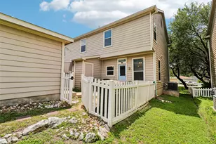 311A Utterback St, Kyle, TX 78640 - Photo 32