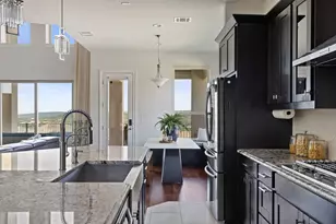 2301 Fossetta Vw, Leander, TX 78641 - Photo 10