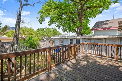 1184 Navasota Street, Austin, TX 78702 - Photo 32