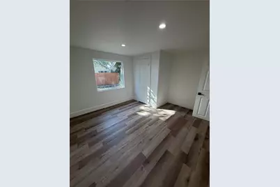 545 W Vaughan Street, Bertram, TX 78605 - Photo 12