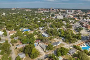 512 Valley St, San Marcos, TX 78666 - Photo 32