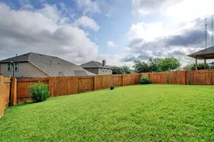 2004 Autumn Run Ln, Round Rock, TX 78665 - Photo 24