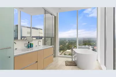 313 W 17th Street #1804, Austin, TX 78701 - Photo 16