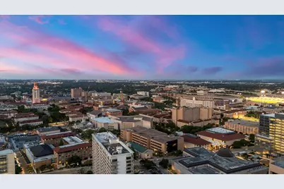313 W 17th Street #1804, Austin, TX 78701 - Photo 38