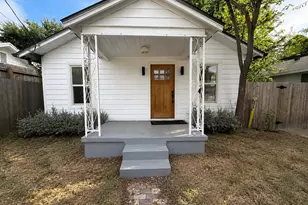2404 Santa Rita St, Austin, TX 78702 - Photo 2