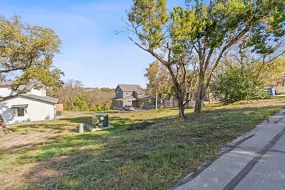 1316 E Applegate Drive, Austin, TX 78753 - Photo 6