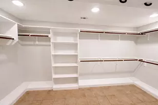 4500 Woodmoor Cir, Austin, TX 78721 - Photo 4