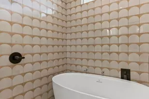 1197 Coleto St, Austin, TX 78702 - Photo 16